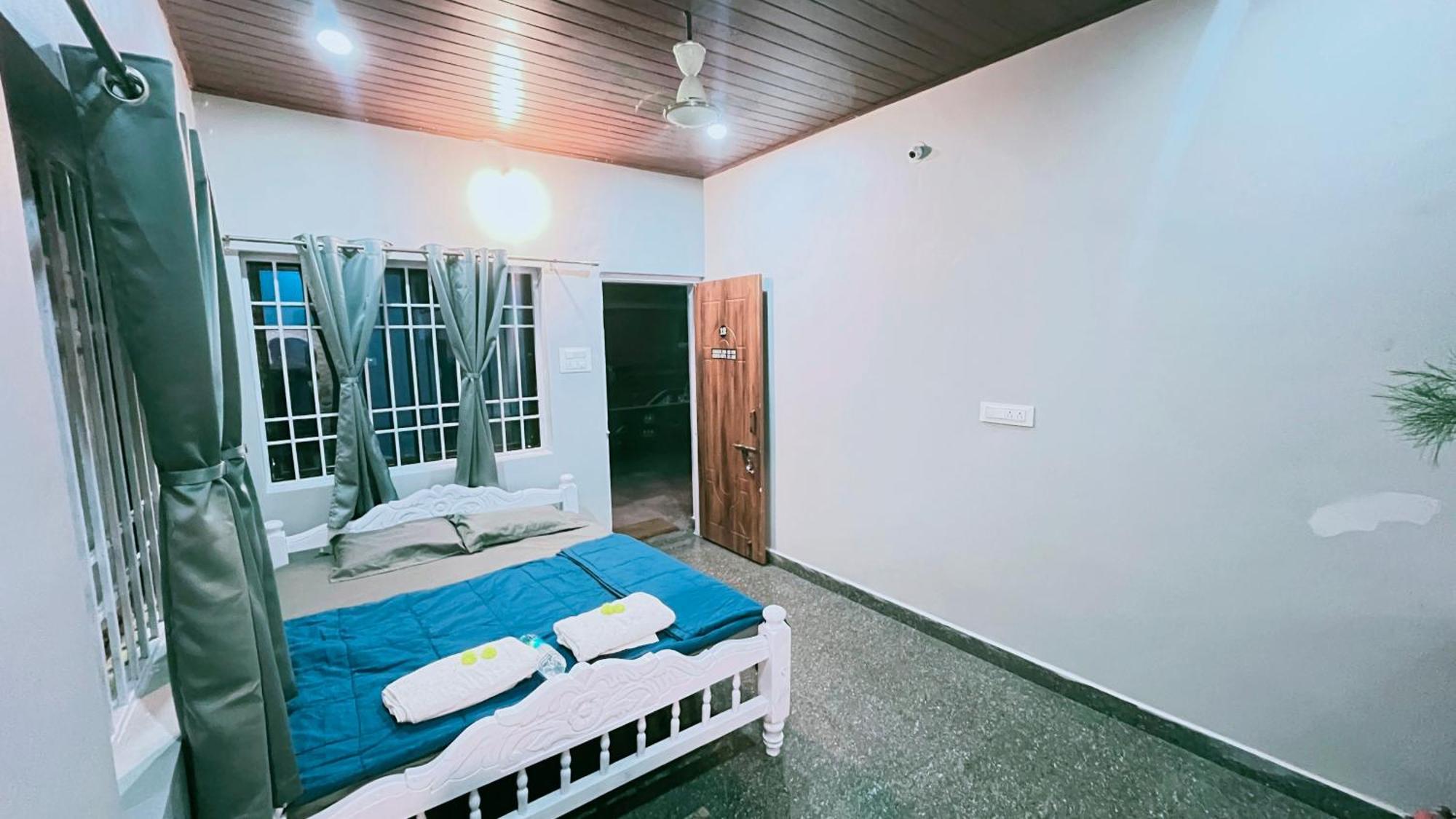 Gokarna Beach Stays By Tune Of Ocean Ngoại thất bức ảnh