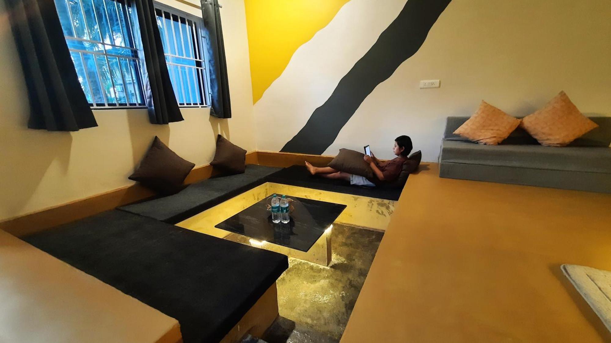 Gokarna Beach Stays By Tune Of Ocean Phòng bức ảnh