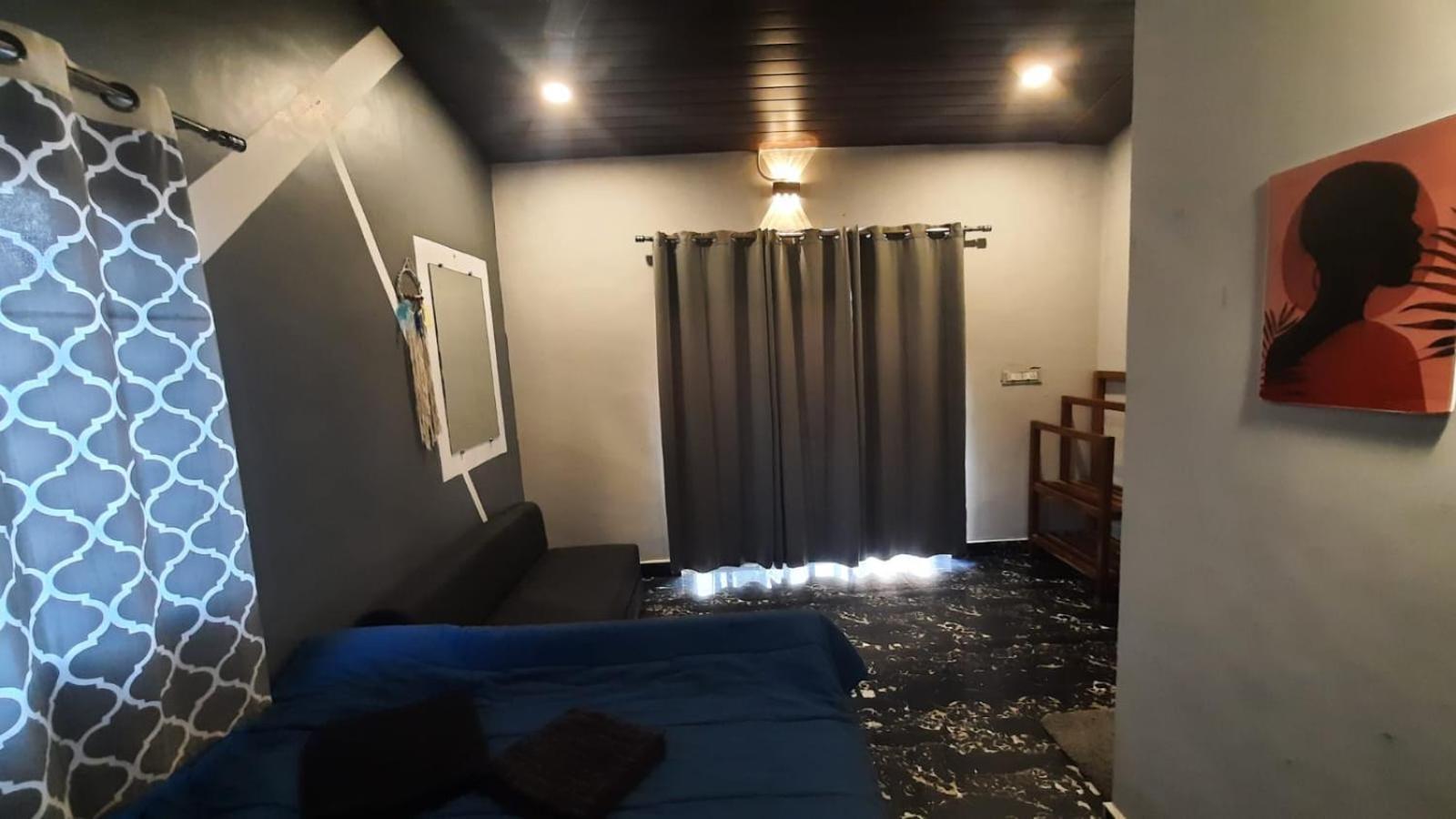 Gokarna Beach Stays By Tune Of Ocean Phòng bức ảnh